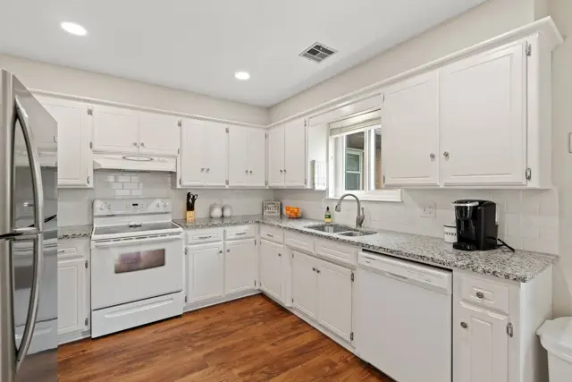 The Whispering Heights Home photo 6